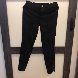 Black White House Black Market jeans